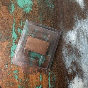 Rich Brown Eyeshadow